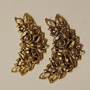 MUSI Filagee Flowered Goldtone Shoe Clips